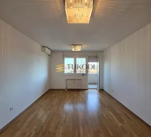 Adamovićevo Naselje, Gradske lokacije, Novi Sad, 4.0 stan | 4zida.rs