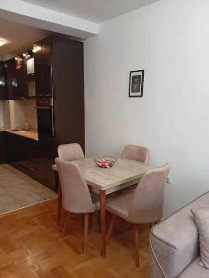 Trg Kralja Aleksandra Ujedinitelja | 4zida.rs