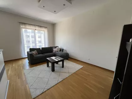 Niška | 4zida.rs