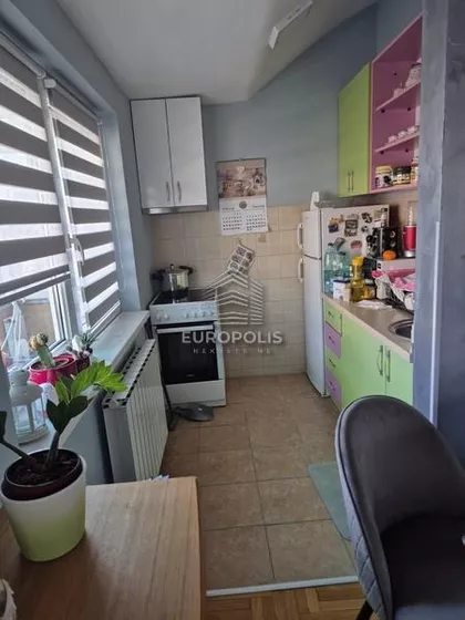 Oliverina | 4zida.rs