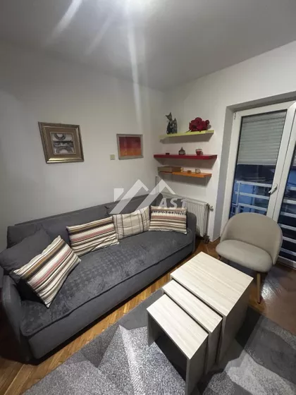 Železnička | 4zida.rs