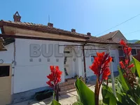 Vučje  , Okolne lokacije, Leskovac | 4zida.rs