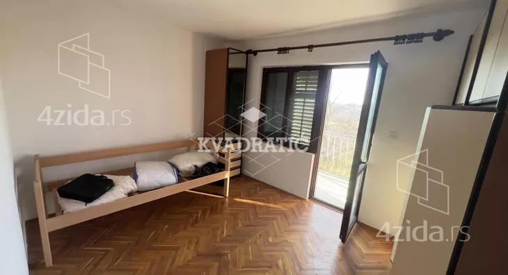 4-etažna kuća | 4zida