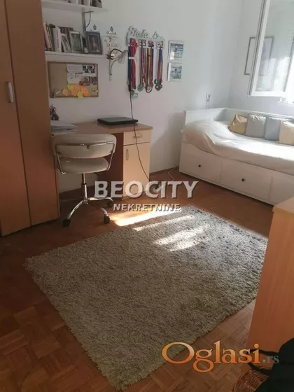 Katarine Ivanović | 4zida.rs