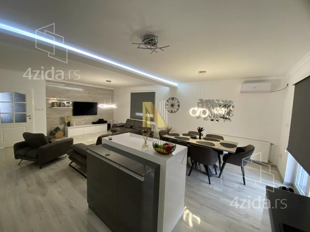 Kuća | 4zida