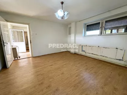 Sitnička | 4zida.rs