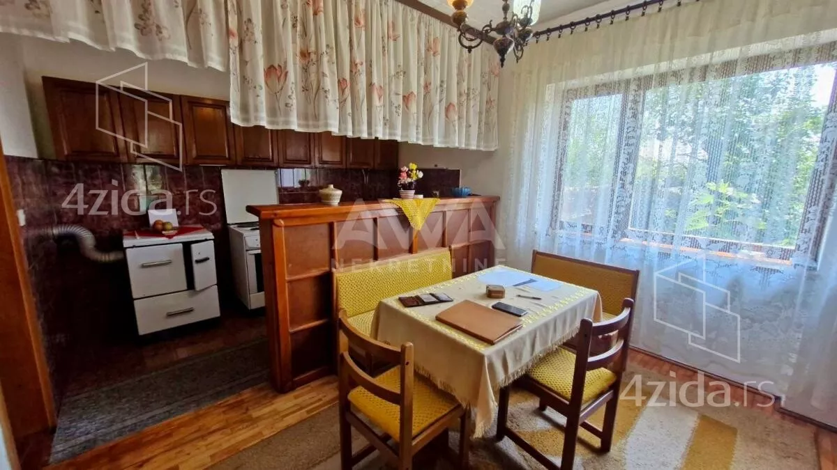 Kuća | 4zida