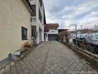 Poslovna zgrada | 4zida