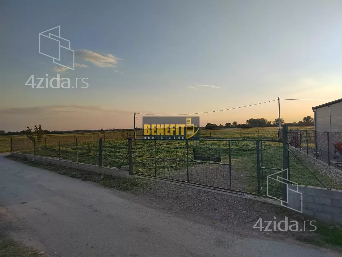 Plac | 4zida