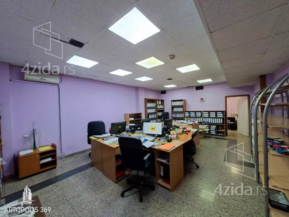 Poslovni prostor | 4zida