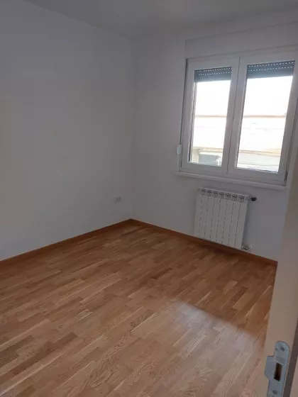 Trg Žarka Zrenjanina | 4zida.rs