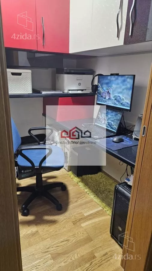 Četvorosoban stan | 4zida