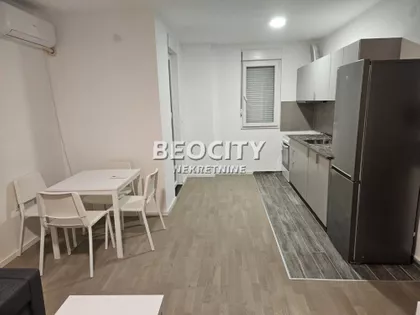 Jesenjinova | 4zida.rs