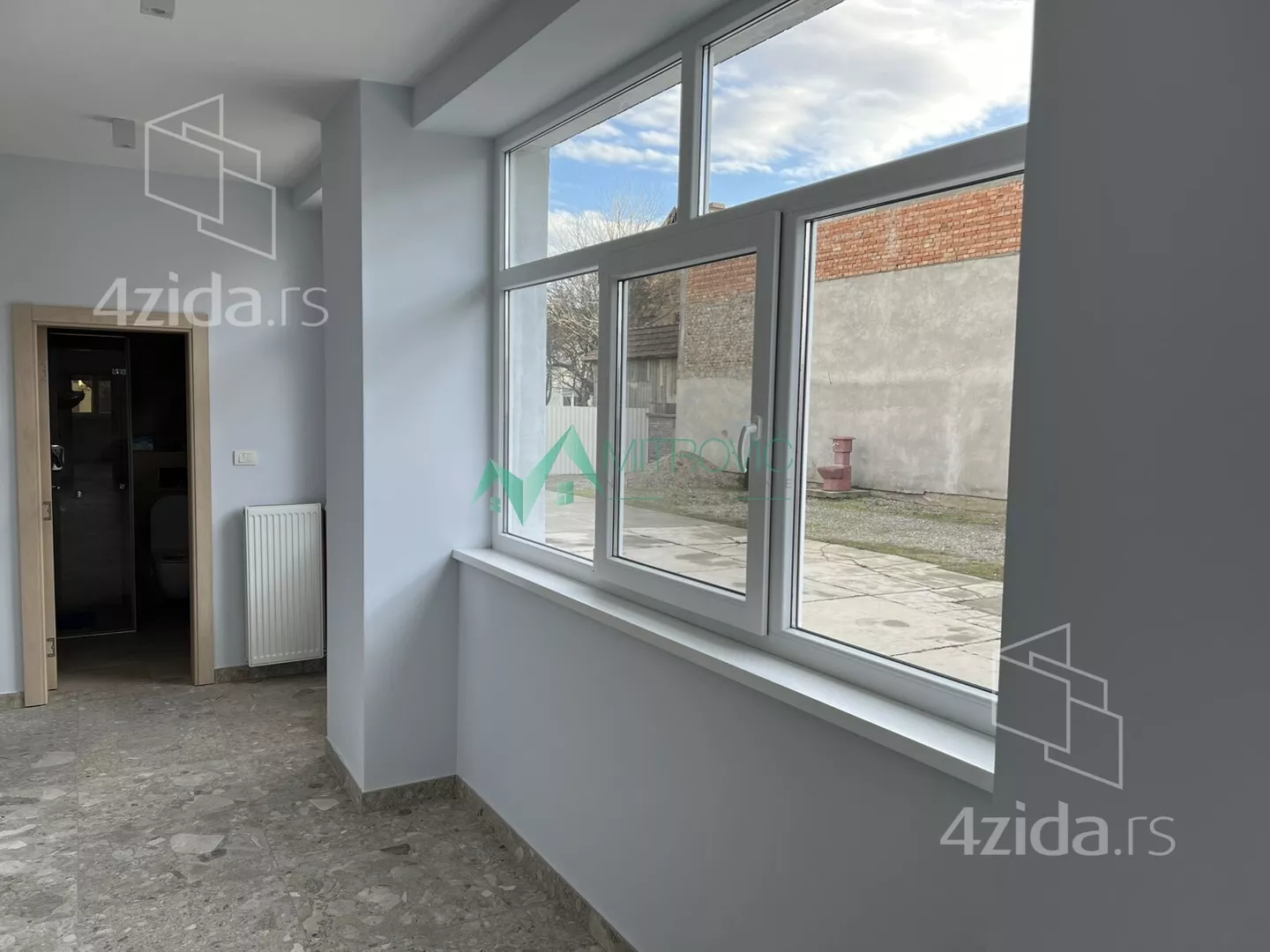 Poslovni prostor | 4zida