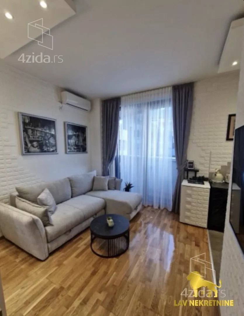 Garsonjera | 4zida