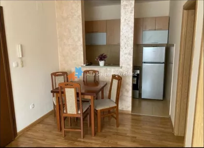 Crveni Krst Vračar | 4zida.rs