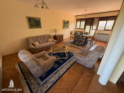 Boleč | 4zida.rs