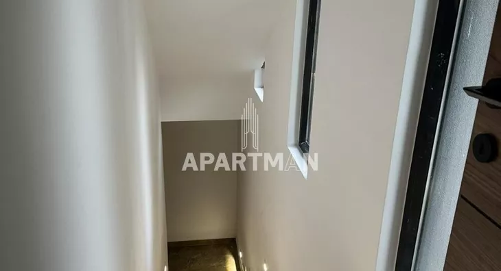4-etažna kuća | 4zida