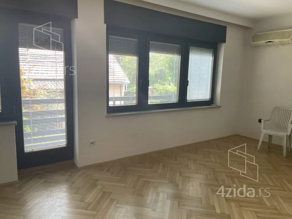 6-etažna kuća | 4zida