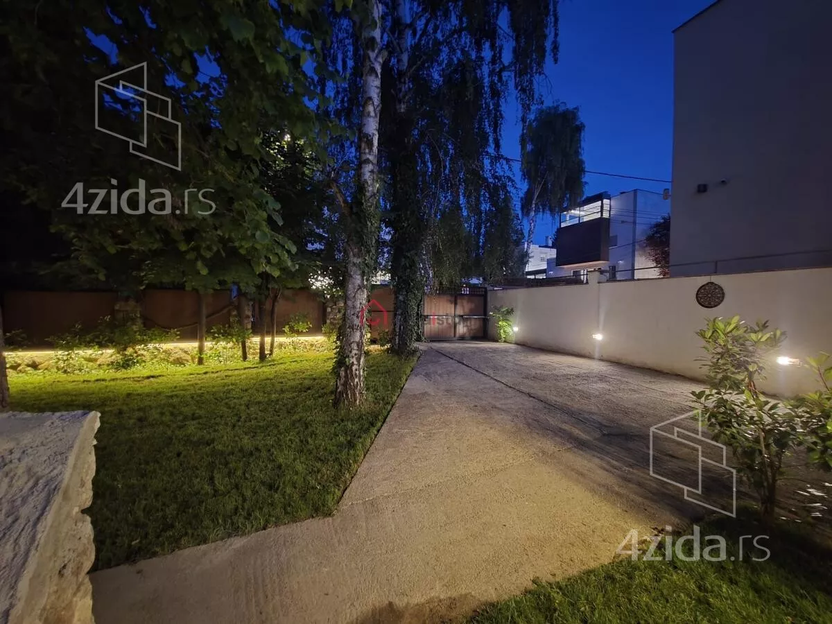 Kuća | 4zida