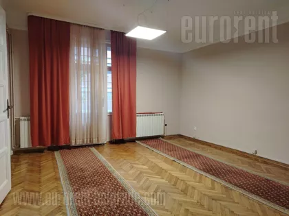 HILANDARSKA OKOLINA | 4zida.rs