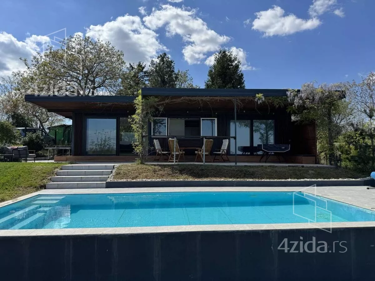 Kuća | 4zida