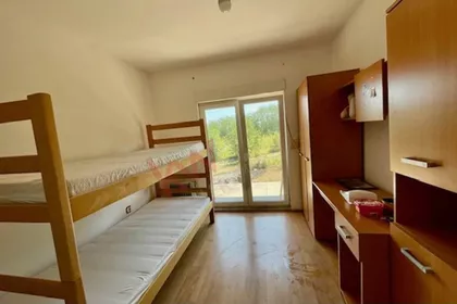 Šeste ličke divizije | 4zida.rs