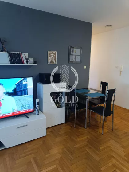 Braće Ribnikar | 4zida.rs