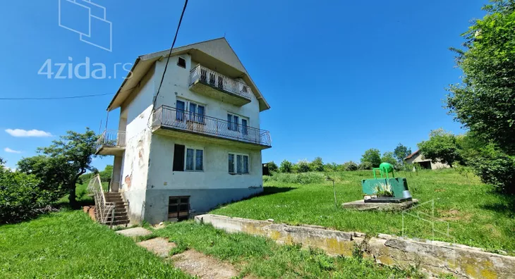 3-etažna kuća | 4zida