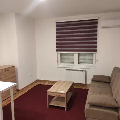 Kraljice Jelene 18 | 4zida.rs