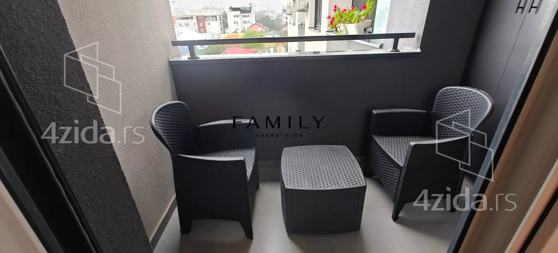 Dvoiposoban stan | 4zida