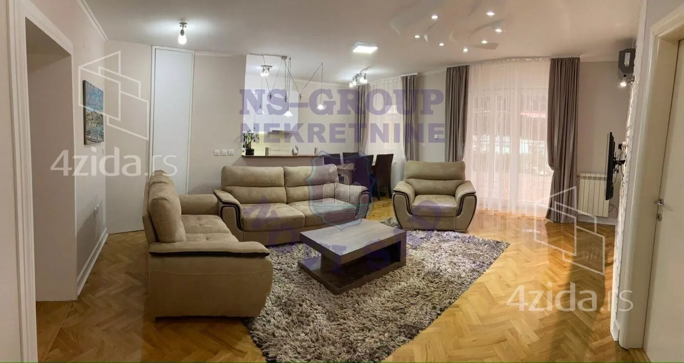 Četvorosoban stan | 4zida