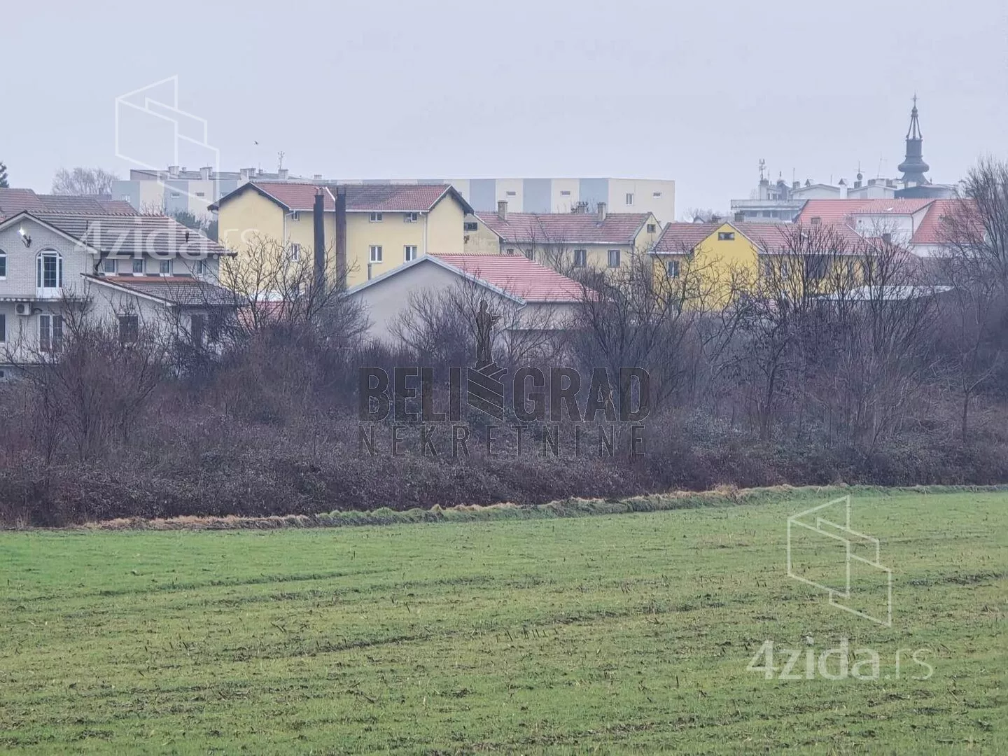 Plac | 4zida