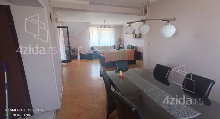 3-etažna kuća | 4zida