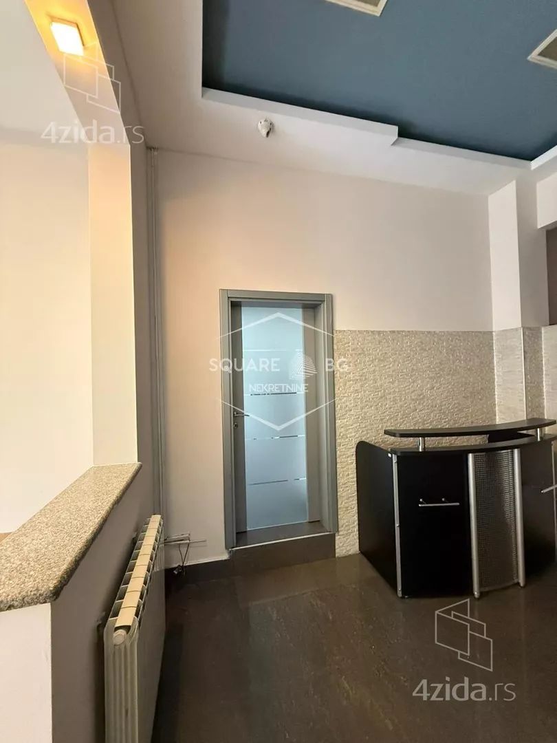 Šestosoban stan | 4zida