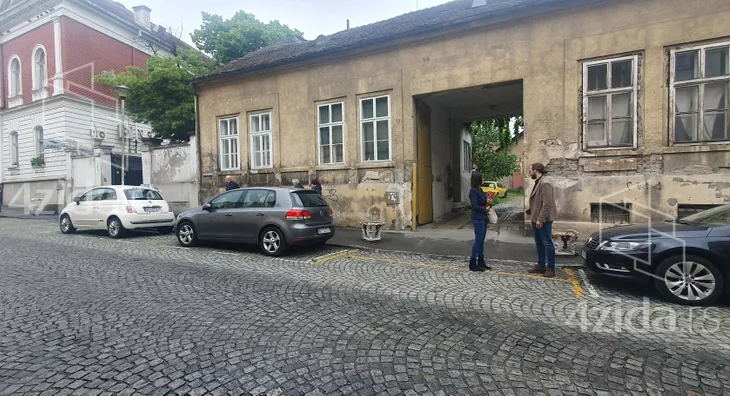 Poslovni prostor | 4zida