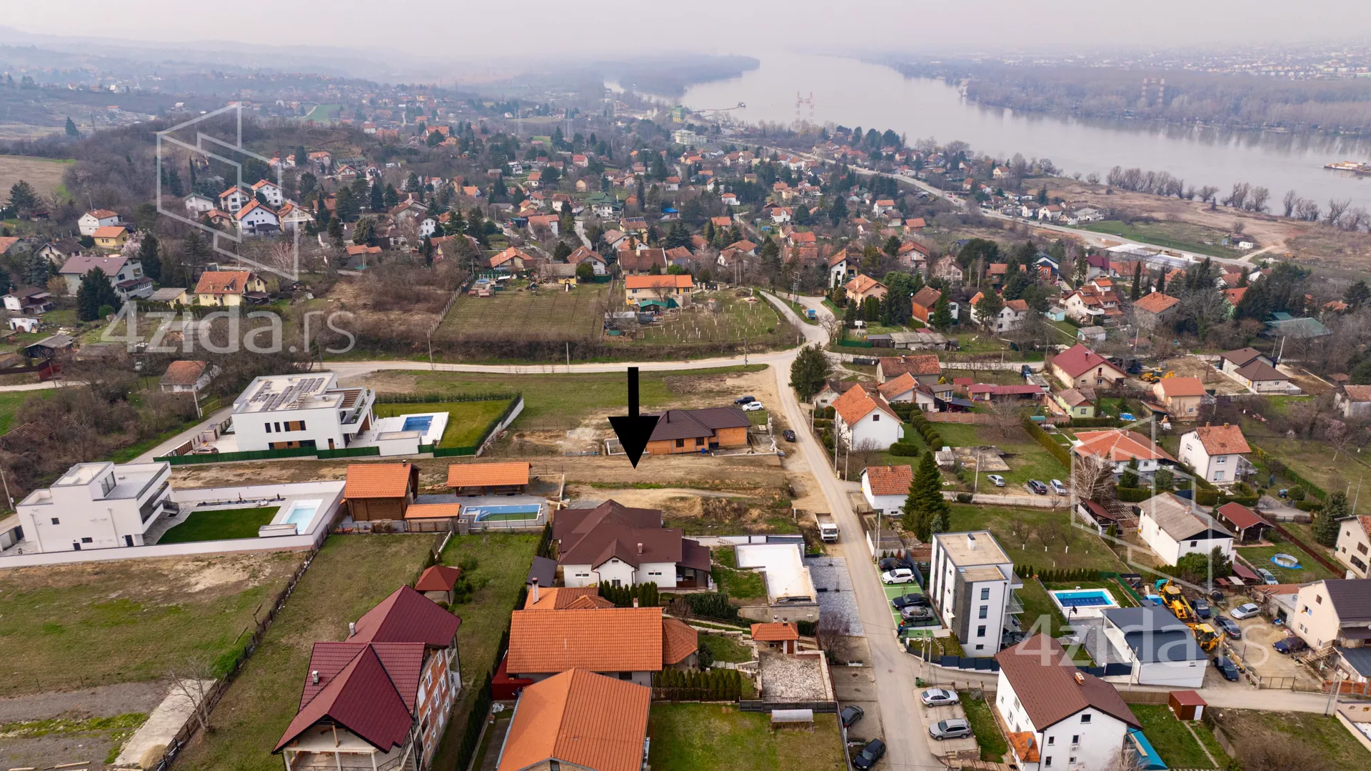 Građevinsko zemljište | 4zida