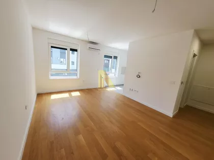 Sajmište | 4zida.rs
