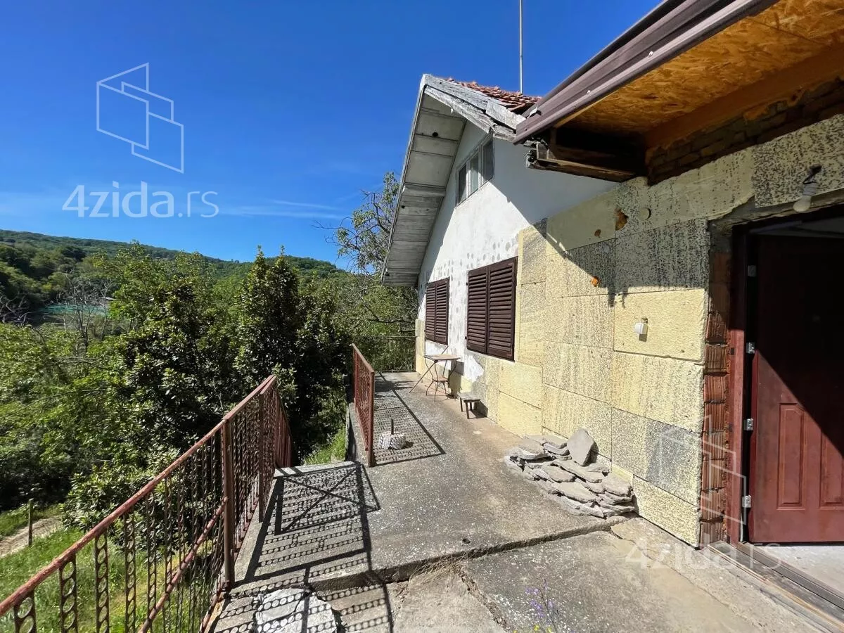 Kuća | 4zida