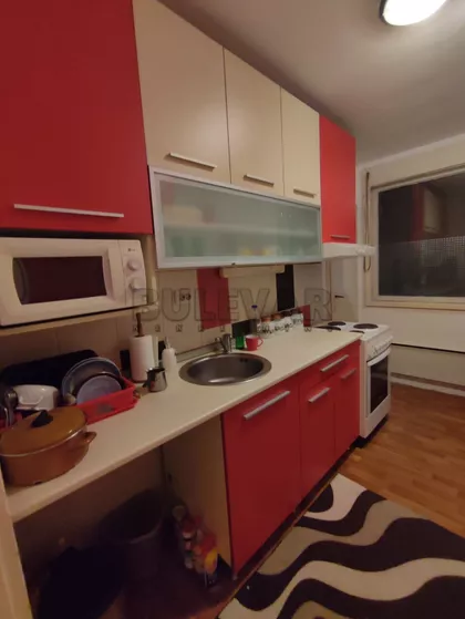 Rentgenova | 4zida.rs