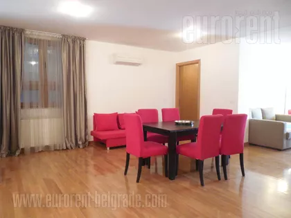 HILANDARSKA OKOLINA | 4zida.rs