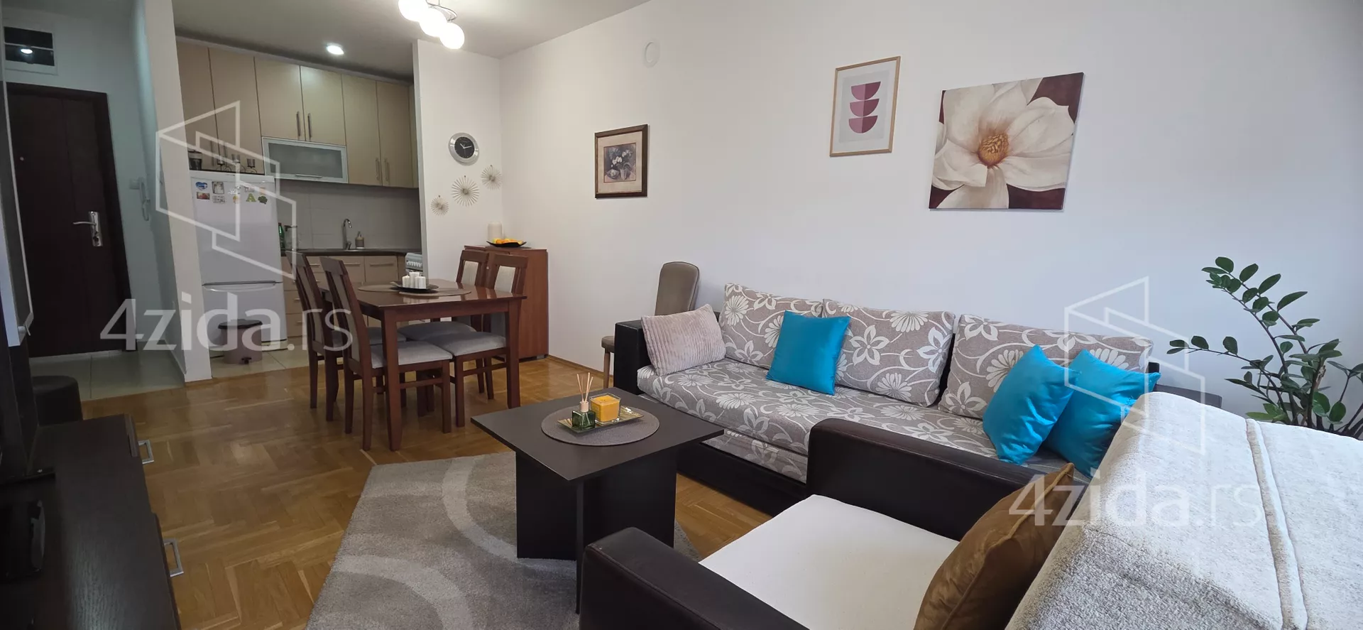 Jednoiposoban stan | 4zida