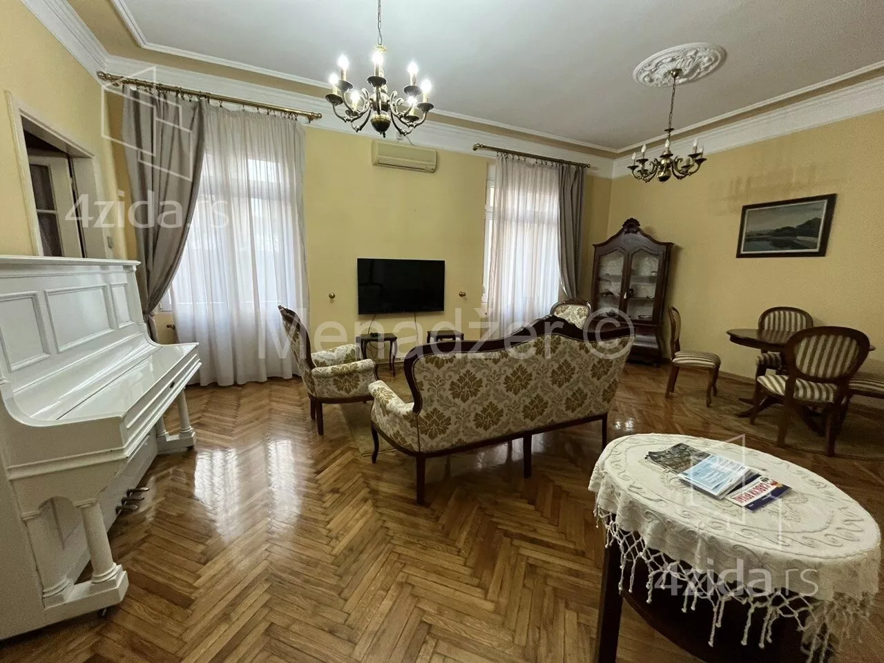 Troiposoban stan | 4zida