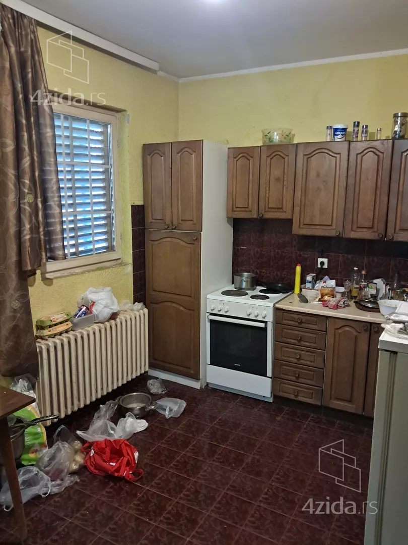 4-etažna kuća | 4zida