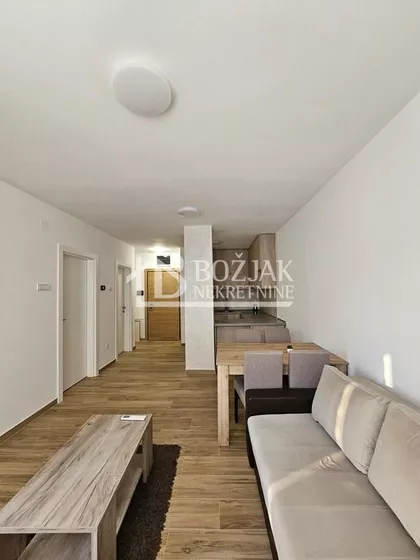 Bagljaš | 4zida.rs