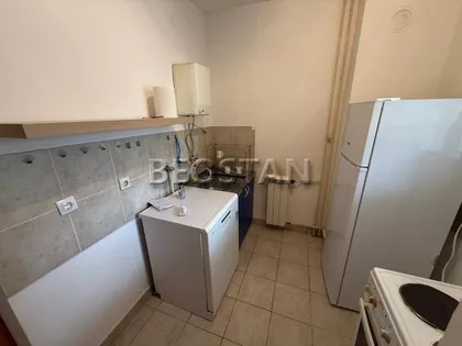 Bulevar Arsenija Carnojevica | 4zida.rs