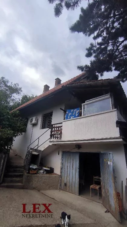Vrčin | 4zida.rs