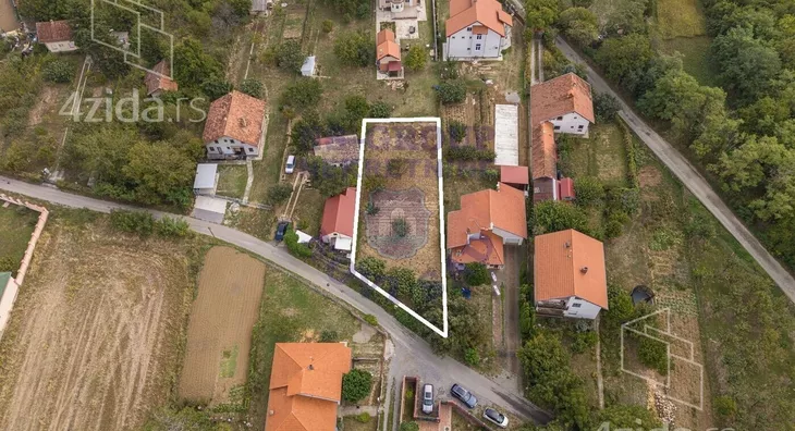 Građevinsko zemljište | 4zida