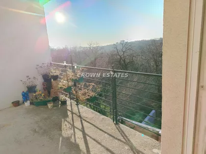 Petrovdanska | 4zida.rs