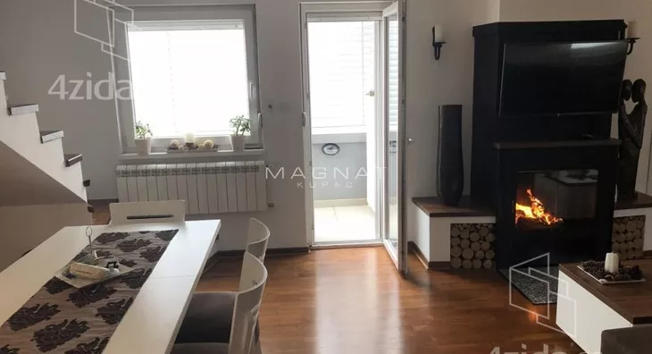 Četvoroiposoban stan | 4zida